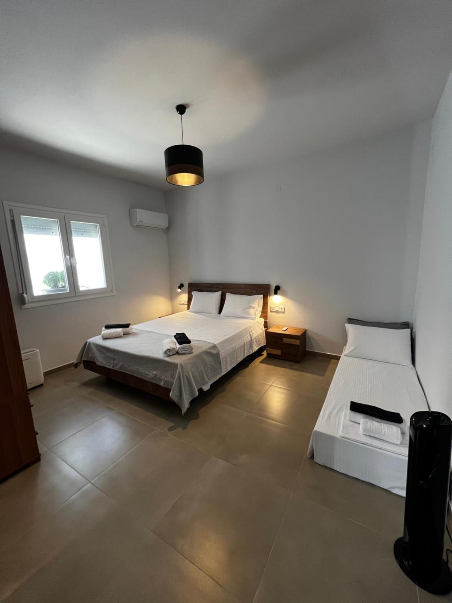 Odysseus' House & Penelope Villa Ermoupoli Ngoại thất bức ảnh